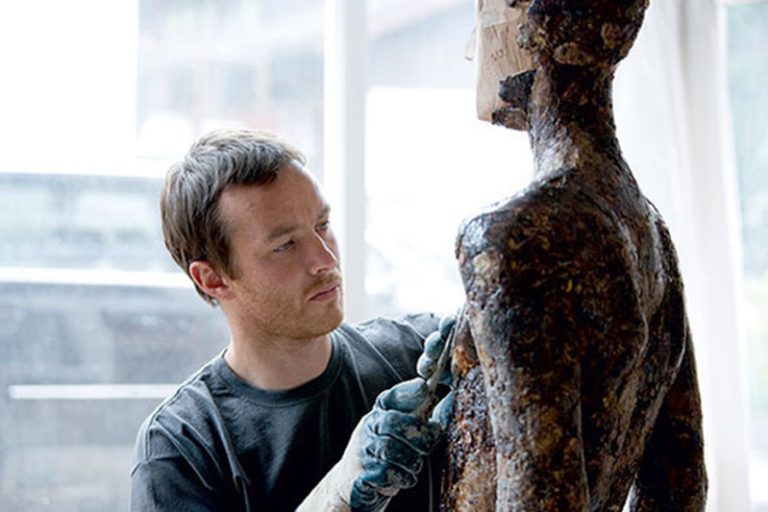 Aron Demetz